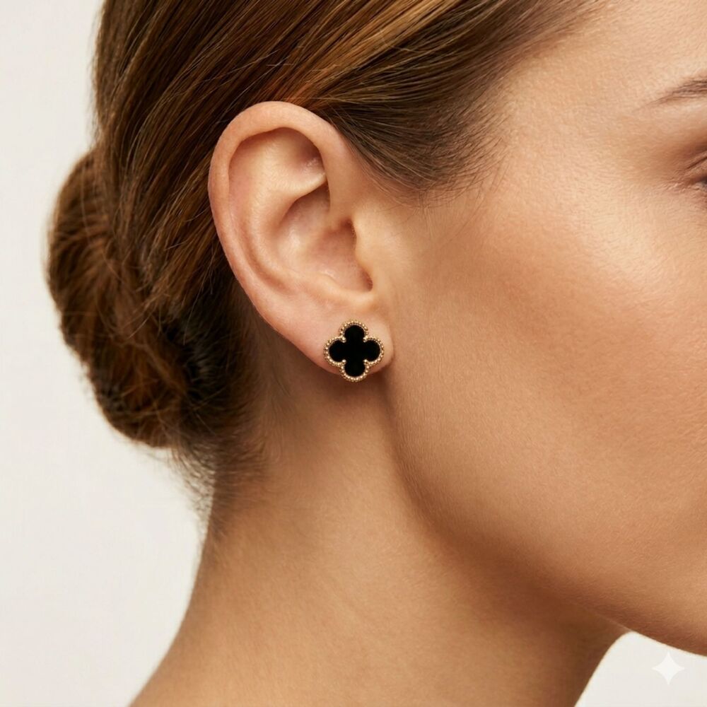 STAINLESS STEEL STUD EARRINGS Clover Shape Black/Gold Jewelry NEW IN PACKAGE